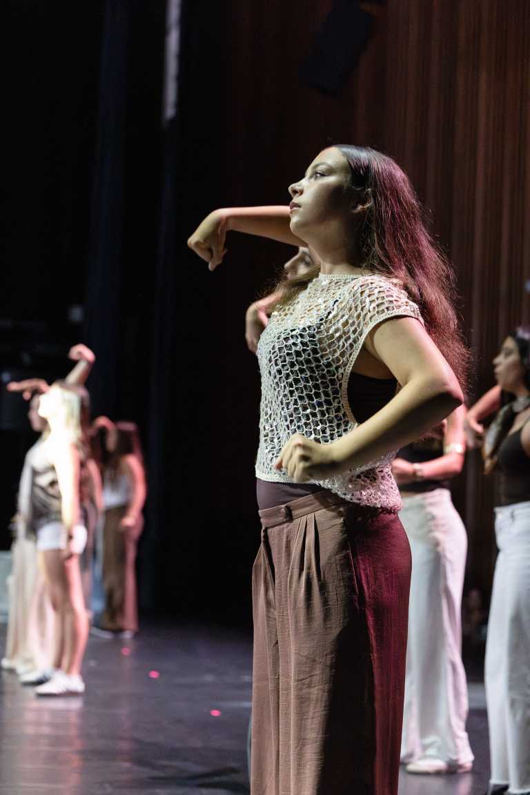 Hip-Hop Teens — apresentação em palco